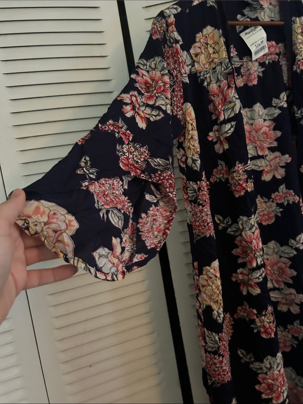 Angie Navy Floral Long Cardigan with Pink & Cream Blooms Size M - Picture 5 of 5